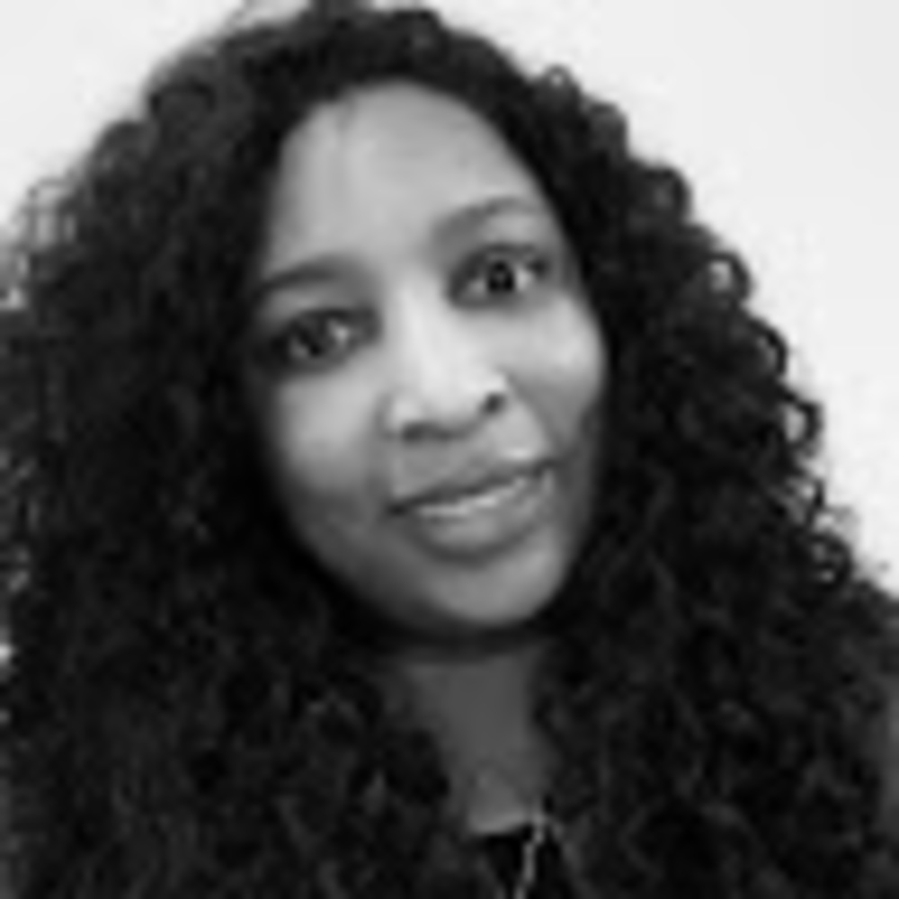 Meet your Posher, Mia